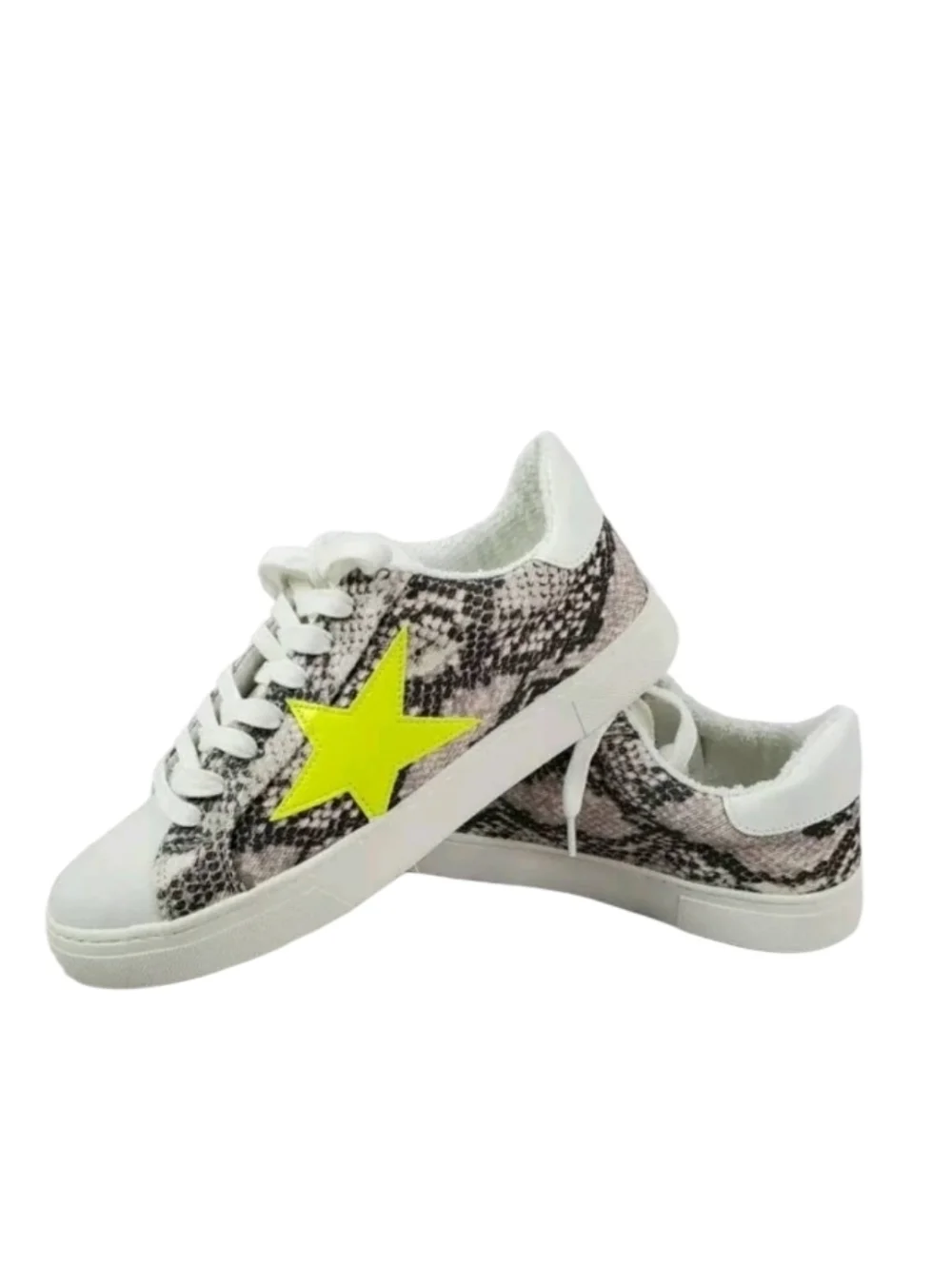 Steve Madden Reeves Python Snake Neon Star Sneakers - Picture 1 of 11